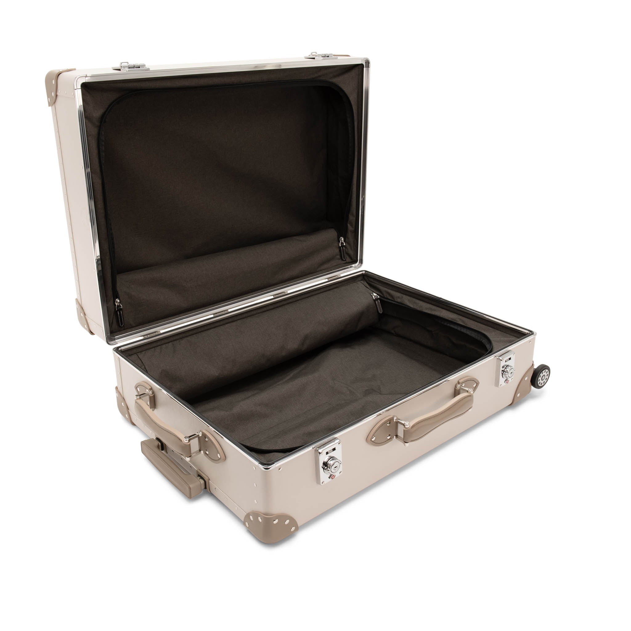 Metropolis · Large Check-In - 4 Wheels | Chalk/Moss/Chrome