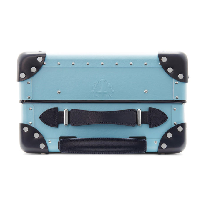 Peanuts 75th Anniversary · Pilots Case - 4 Wheels | Pastel Blue/Navy/Chrome