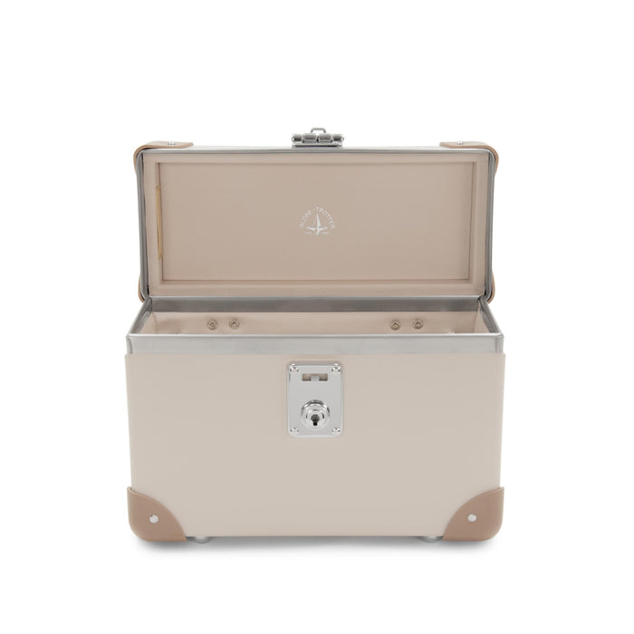 Centenary · The Handbag - Large | Chalk/Moss/Chrome